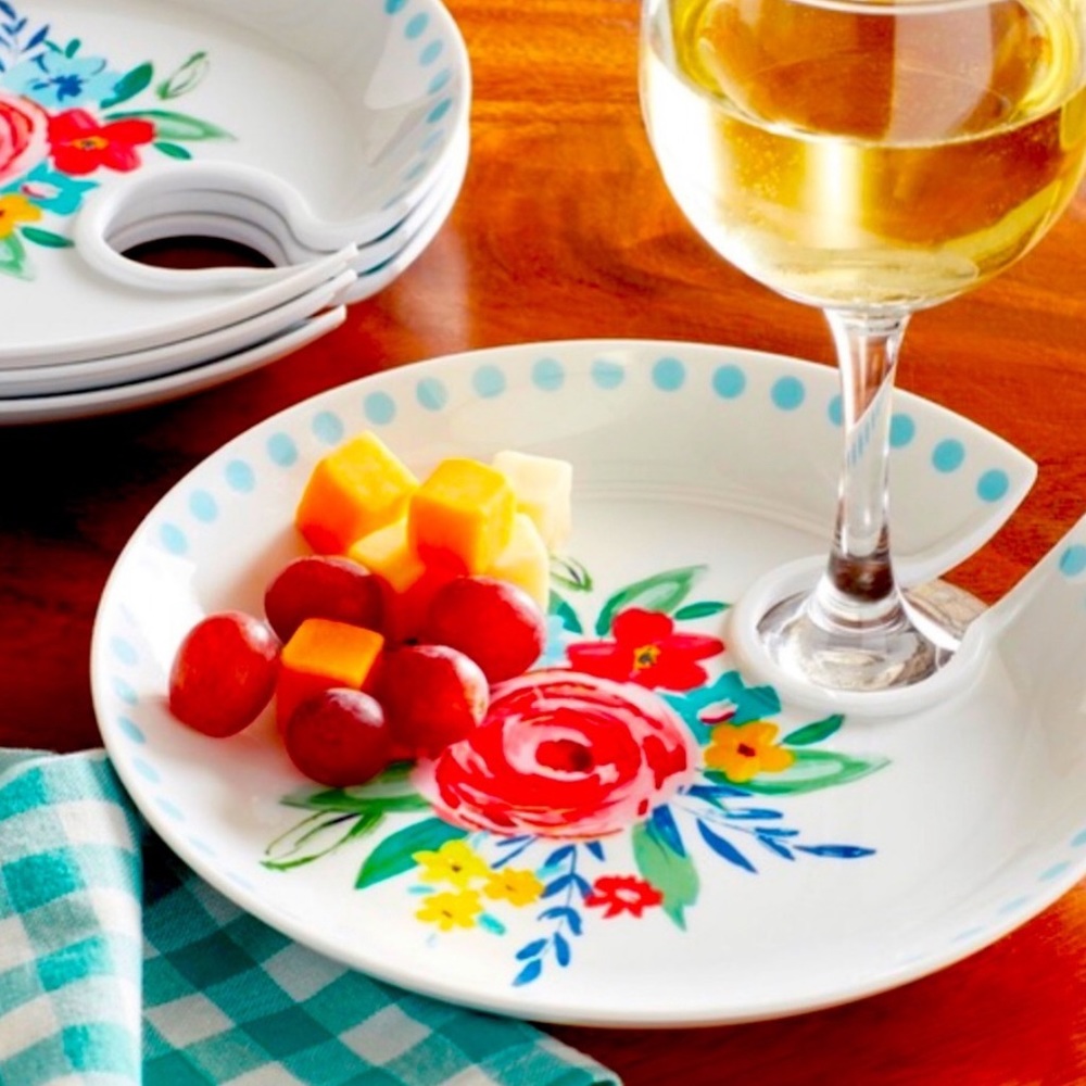 Pioneer Woman Mingling Board Set of 4 Appetizer Plates with Wine Glass holders